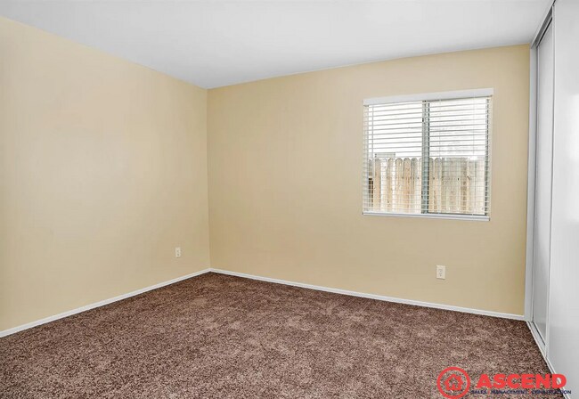 Building Photo - Charming 3BD/2BA Home in Bakersfield 93312 – Sewer & Trash Included!