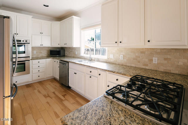 Building Photo - 2409 Olive Ave