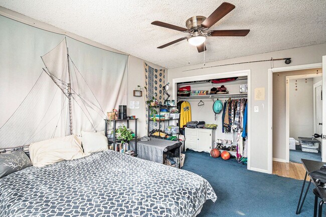 Building Photo - Beautiful 4-Bedroom Home in the P.O.E.T. Neighborhood - Available August 1, 2026!