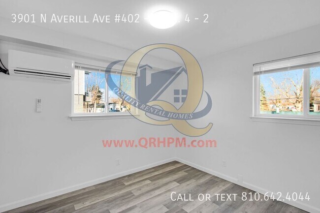 Building Photo - 3901 N Averill Ave