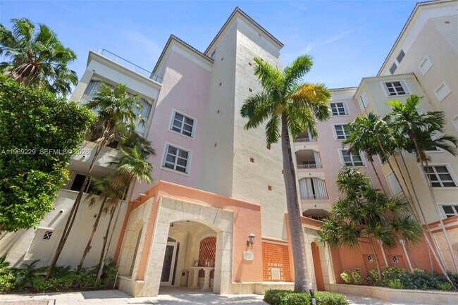 Building Photo - 749 Crandon Blvd