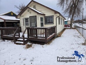 Building Photo - 2 bedroom in Billings MT 59101