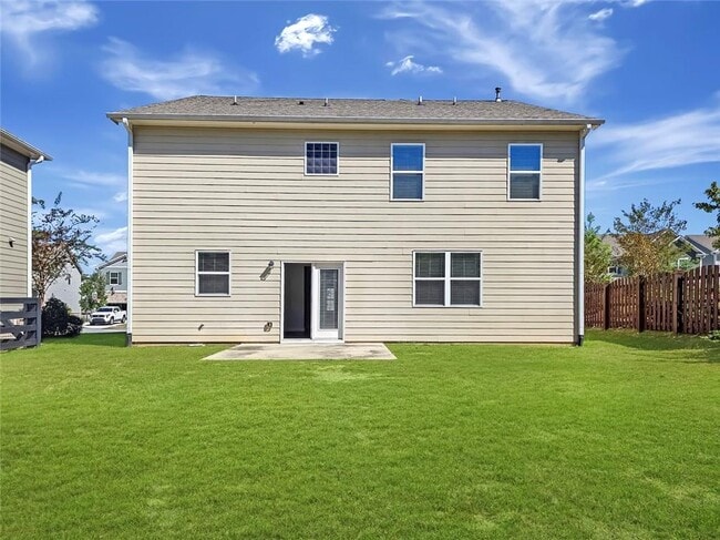 Building Photo - 6869 Lake Overlook Ln