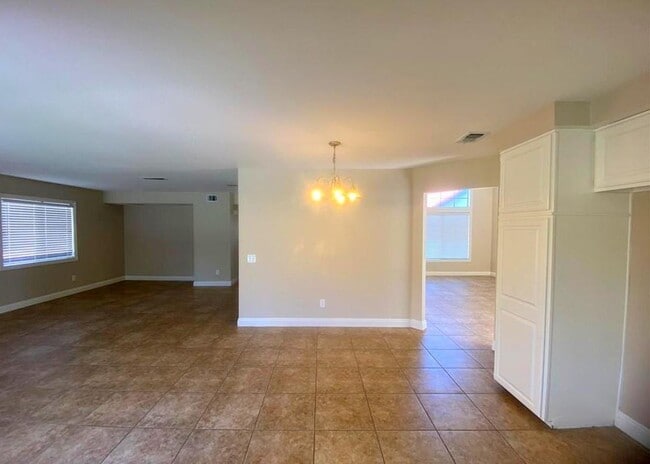 Building Photo - Wolf Valley Estates - Pool and Spa - Pets ...