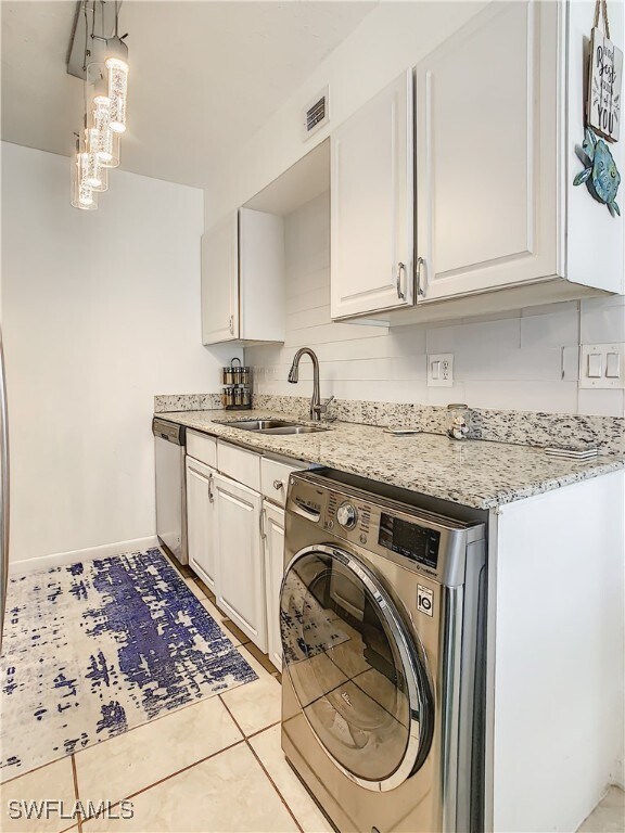 Building Photo - 4625 Bayshore Dr