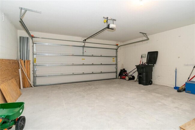 Building Photo - 159 Pergola Pl