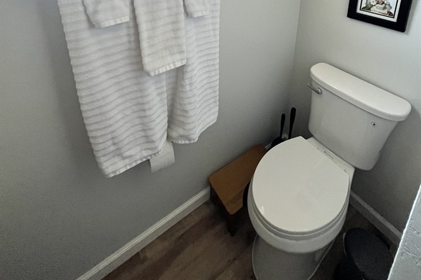 Building Photo - 7265 N Bridle Path