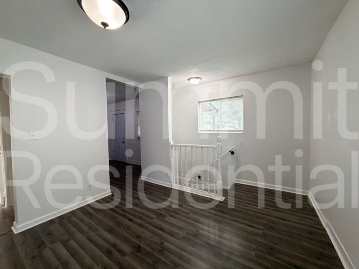 Building Photo - 2826 Taylor Blvd