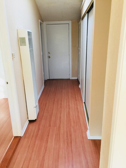 Building Photo - 39455 CA-79