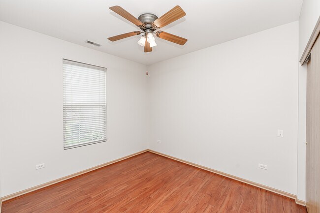 Building Photo - 14068 Palisades Ave