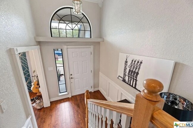 Building Photo - 1903 High Ridge Trail