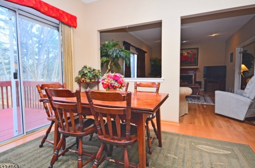 Building Photo - 1124 Van Arsdale Dr