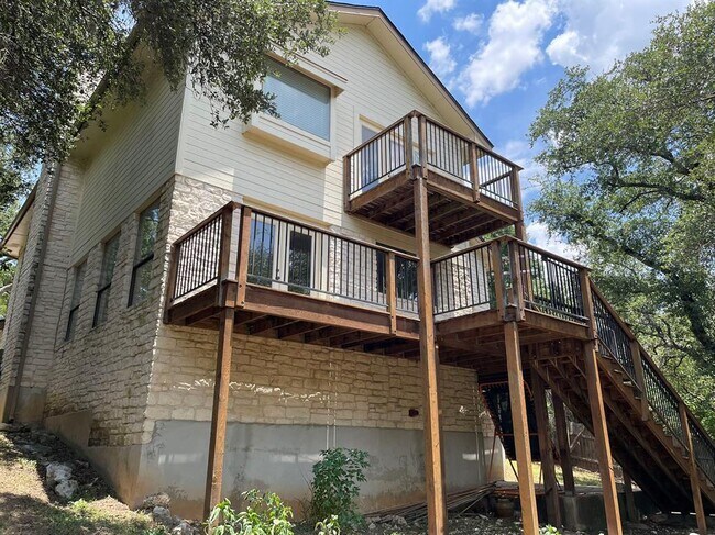 Building Photo - 9005 Scottish Pastures Dr