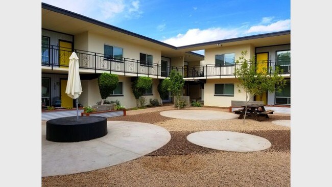Building Photo - Chic, urban living awaits you at Forte Apa...