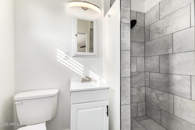 Building Photo - 3920 W Harmont Dr