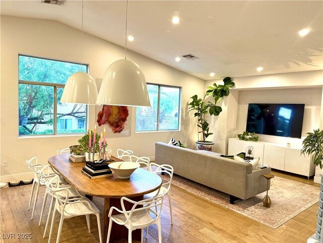 Building Photo - 11101 Montagne Marron Blvd