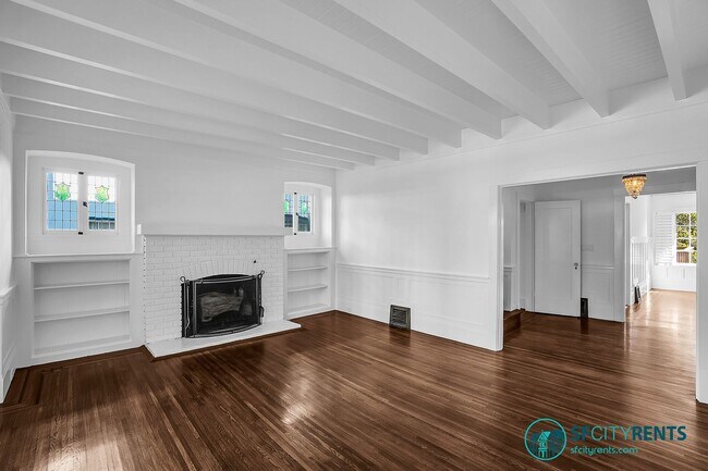 Building Photo - Forest Hill: Elegant Single Family Home