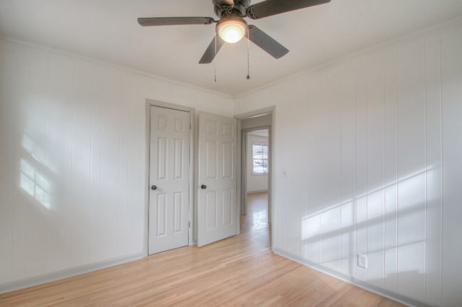 Building Photo - 131 McBratney Dr
