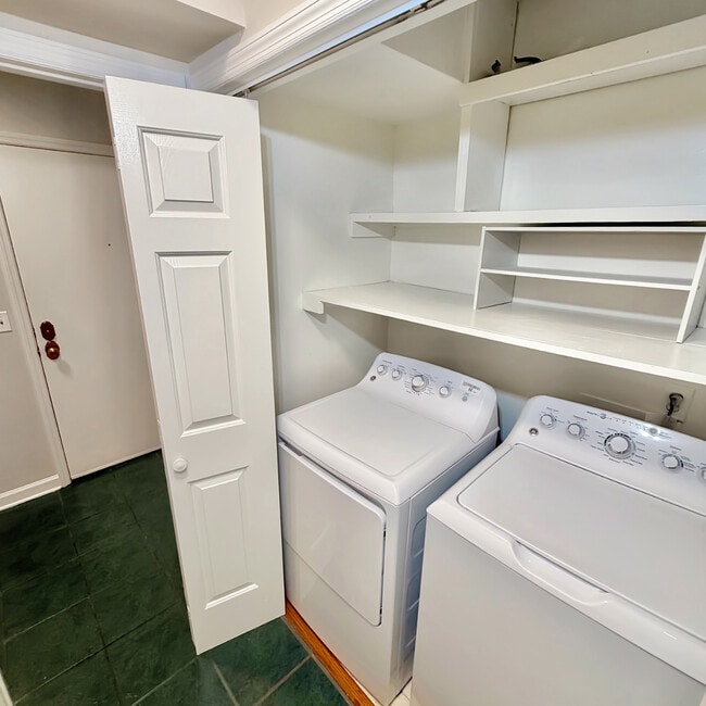 Building Photo - 1849 Quail Ridge Rd