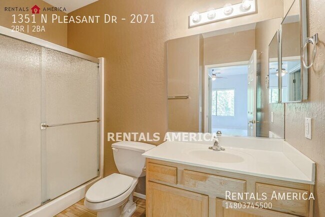 Building Photo - Upgraded Chandler Condo In Mirage Mark Res...