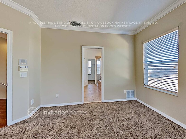 Building Photo - 3055 Zander Dr