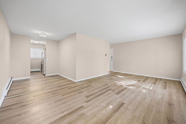 Building Photo - 729 Cedarwood Terrace