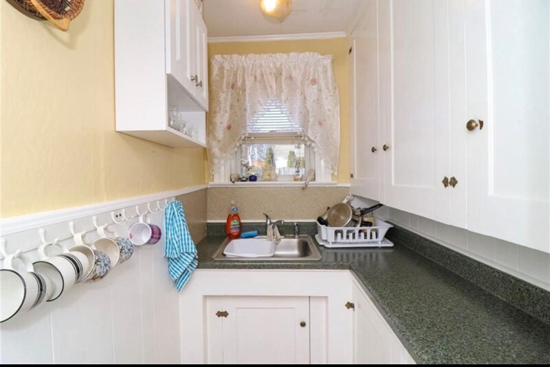 Building Photo - 8-10 California Ave