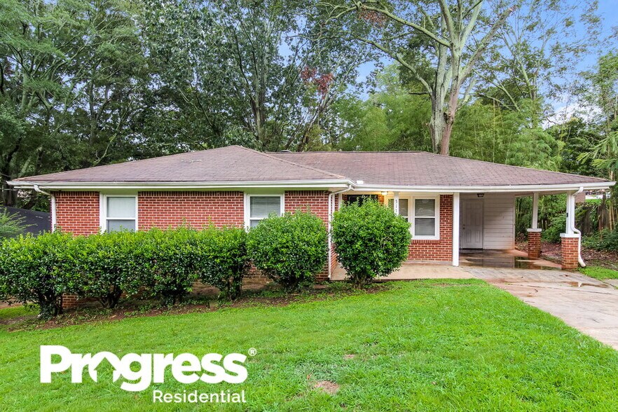 Primary Photo - 3135 Robin Rd