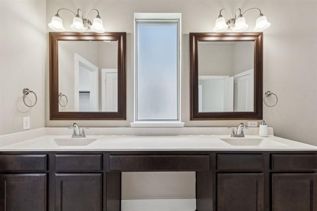 Building Photo - 5408 Fairdale Dr
