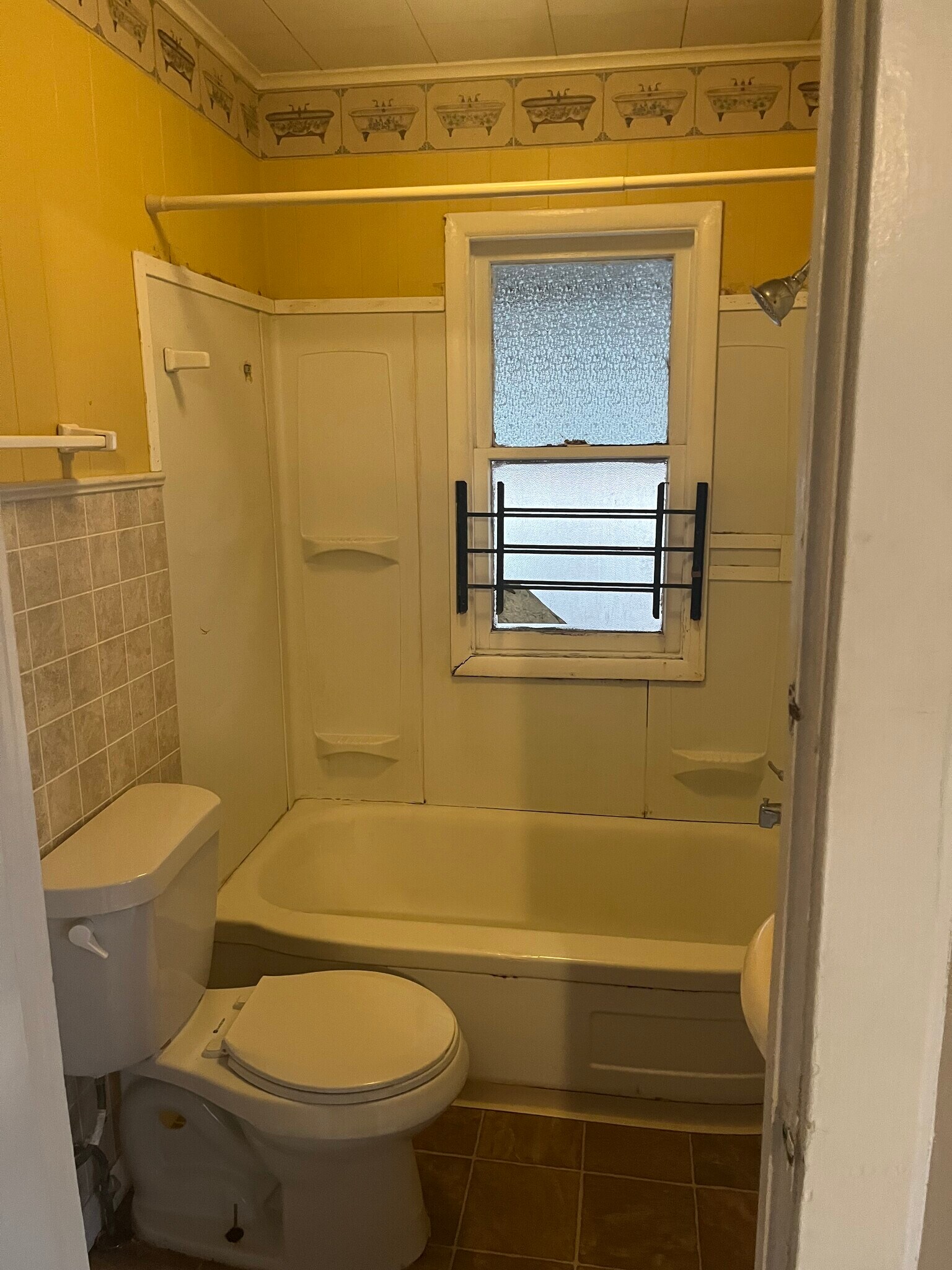 Bathroom - 10063 Jeffrey Dr