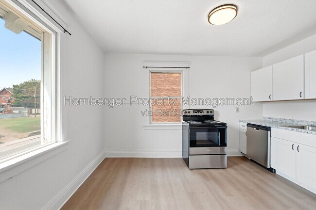 Building Photo - 1509 N Wall St