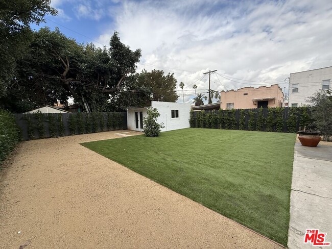 Building Photo - 3031 Virginia Rd