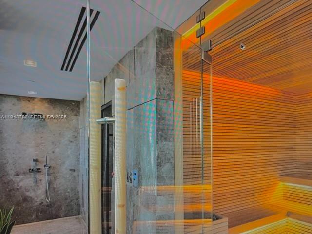 Building Photo - 480 NE 31st St