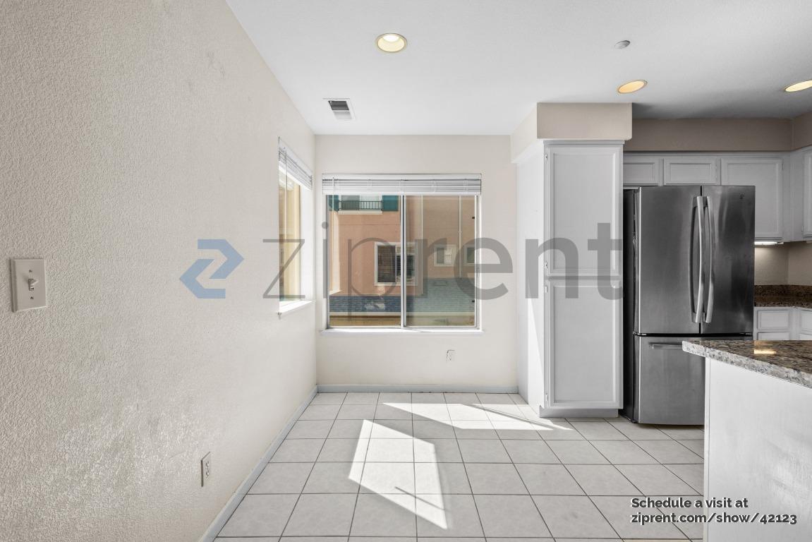 Building Photo - 1165 Starfish Terrace