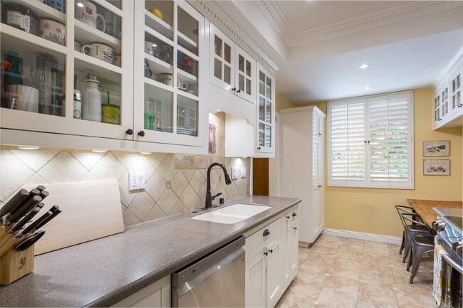 Building Photo - 4201 Via Marisol Via