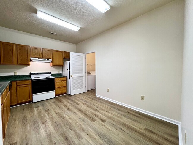 Building Photo - Condo Living in Beaver Creek!