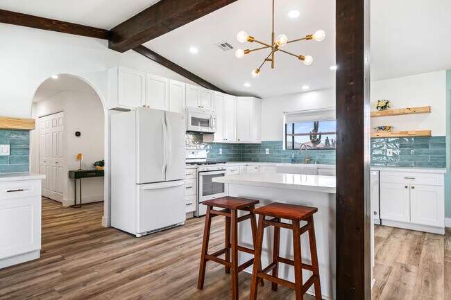 Building Photo - 79990 Camelback Dr