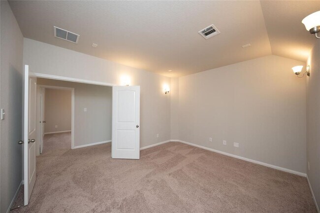 Building Photo - 24918 Bastiani Canvas Ln