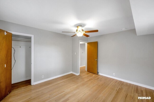 Building Photo - Spacious 3BR House in Denver