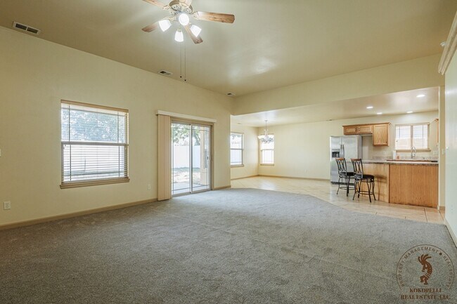 Building Photo - 3090 Aberdeen Ln