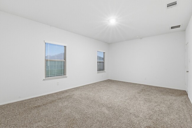 Building Photo - 5210 Ternberry Frst Ln