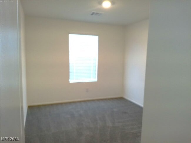 Building Photo - 351 Summer Sparrow Ave
