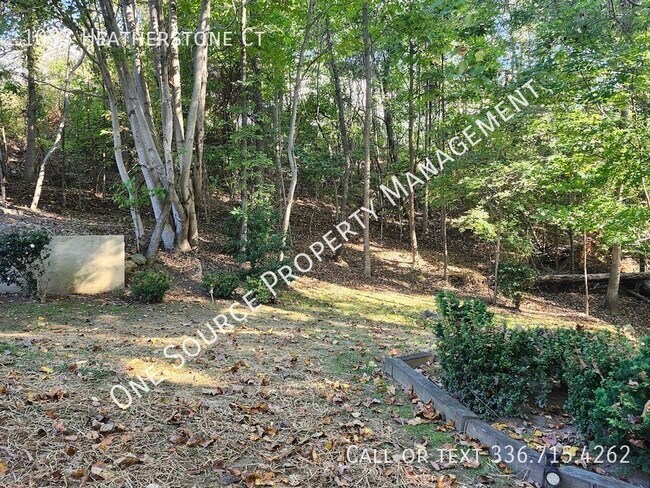Building Photo - 1033 Heatherstone Ct