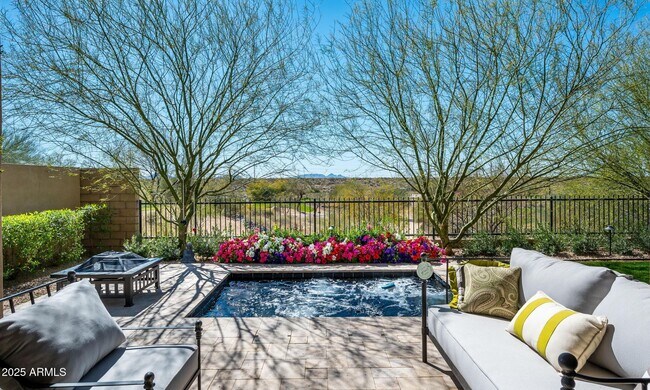 Building Photo - 10203 E Camelot Ct