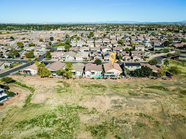 Building Photo - 12829 W Whitton Ave