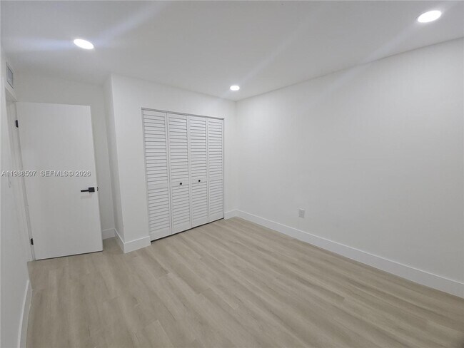 Building Photo - 13067 SW 88th Terrace S