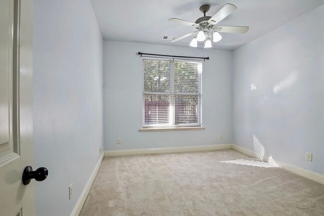 Building Photo - Looking for one-level living in one of Chelsea’s most-loved communities!