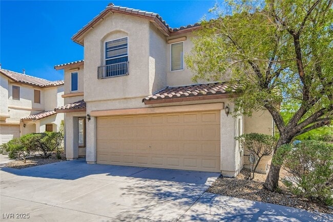 Building Photo - 5986 Ambleshire Ave