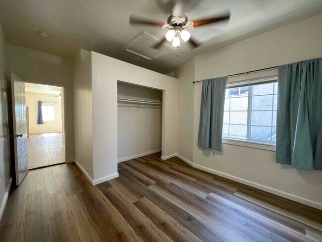 Building Photo - 680 W MacArthur Blvd