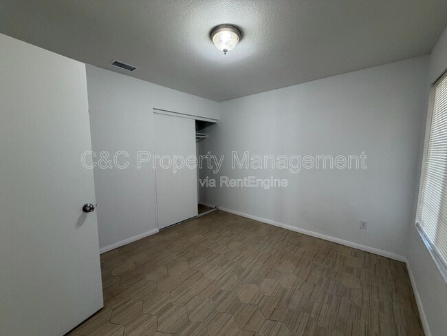 Building Photo - 14554 Monterey Pl